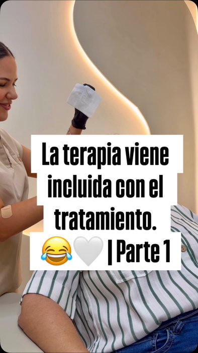 No todos los tratamientos son así… pero cuando pasa, hay que grabarlo.

Entre risas, terapia improvisada y un poquito de belleza… así se viv